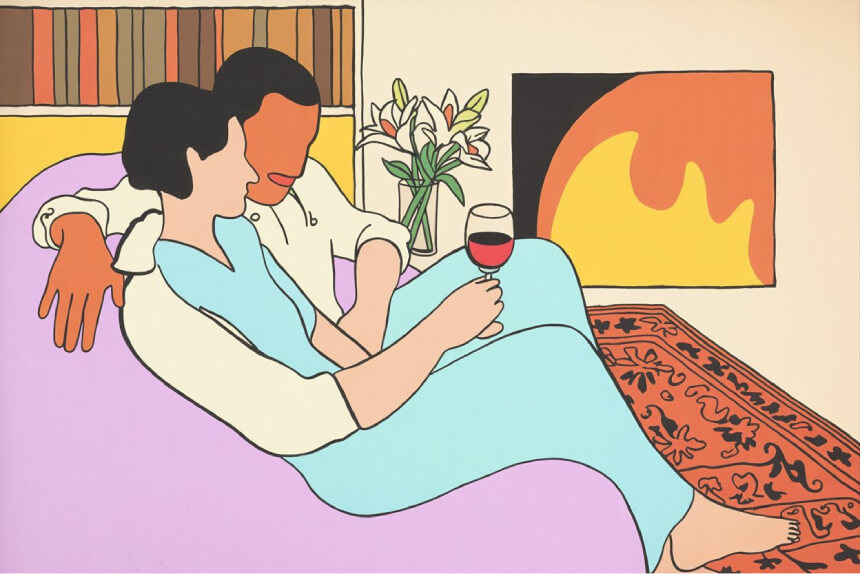 Pora sėdi ant sofos ir kalbasi, sutelkdama dėmesį į emocinį intymumą. | Sex Shop United Kingdom Desirel.co.uk